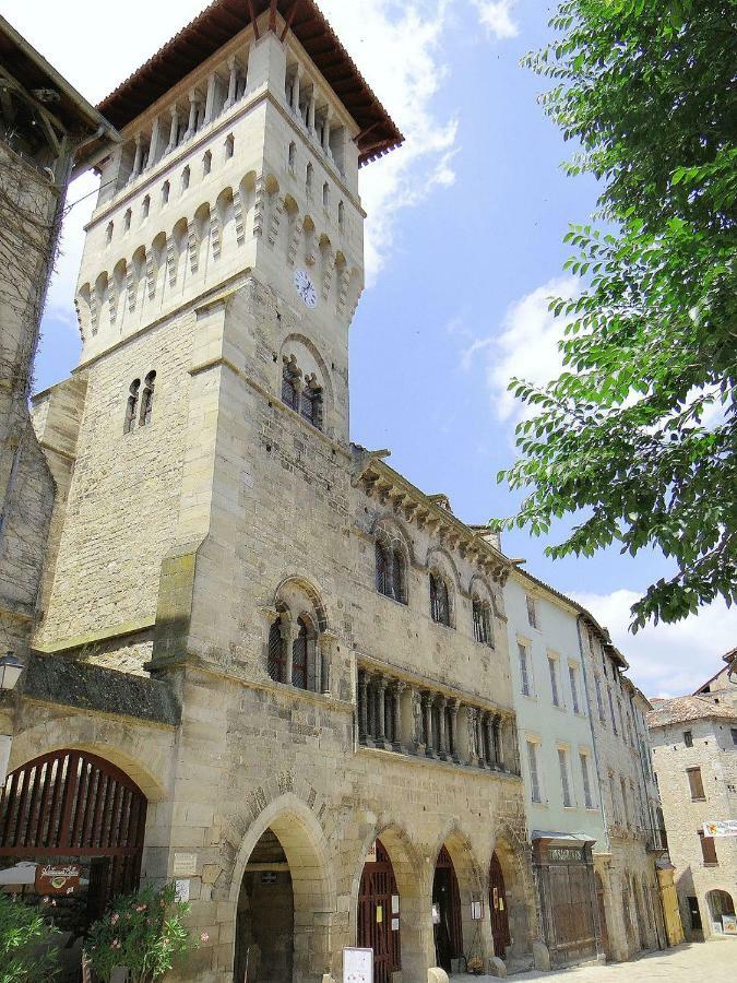 Somn'En Bulle Hotel Najac Exterior photo